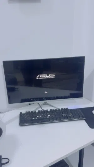 لابتوب و حسابه تجميعه