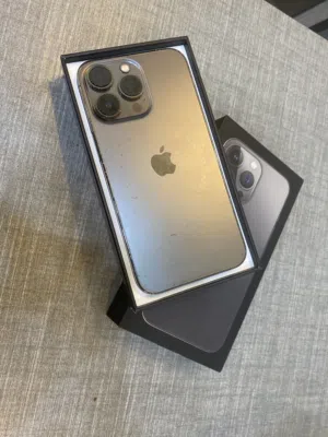 iPhone 13 pro 128gبحالة الوكالة
