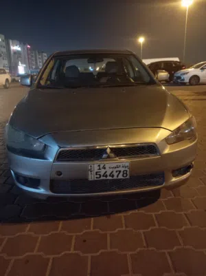 لانسر. 2016