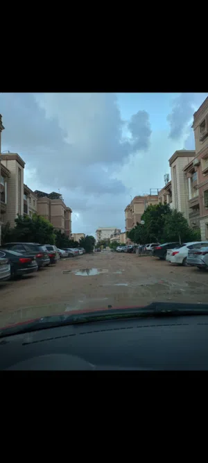 شقة للبيع الدور الارضي