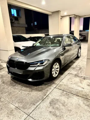 BMW 523i 2011 upgraded to 2022