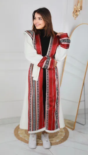 موسم الأناقة الشتوية وصل.. كولكشن يجمع بين الفخامة والتراث