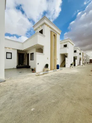 منازل للبيع مقسم سكني 12 متر
