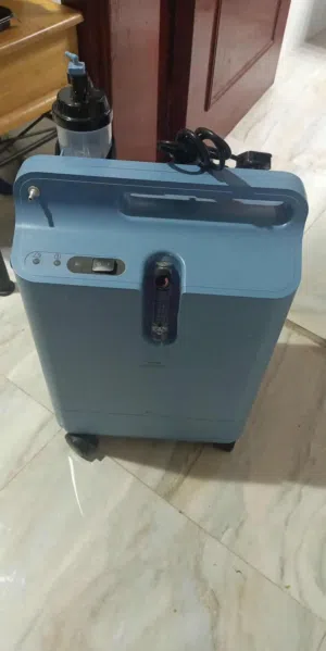 Oxygen Concentrator in excellent condition available for sale in UAE
