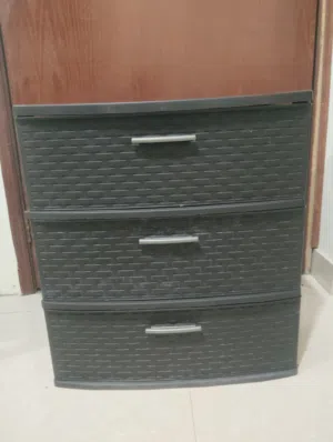 locker used-excellent condition
