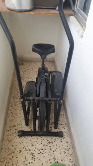 جهاز لياقة بدنية مستعمل