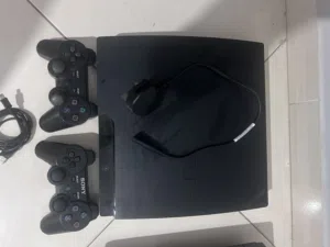 Play 3 avec jeux + tV marque oki