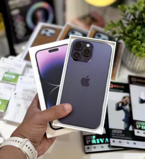 عرض خااص :  iPhone 14 pro max 256gb الهاتف نظيف جدا بحالة الوكالة  بدون مشاكل مع الضمان