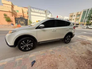Used Toyota RAV 4 in Sana'a