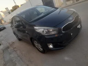 كيا كارينز الدار للبيع محرك DOSH 16   العادي ماشاء الله كمبيو توماتك صاله ماشاء الله مكيف يخدم السيا