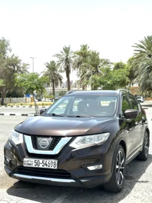 Nissan xtrail 2019 full option