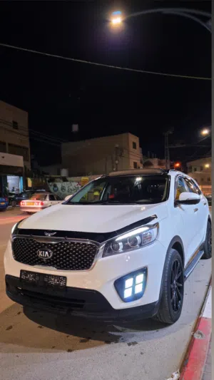 كيا سورينتو فل ملغم بانوراما 4X4 بسعر توسان