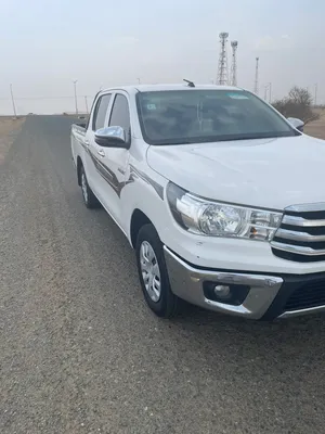 Used Toyota Hilux in Al Madinah