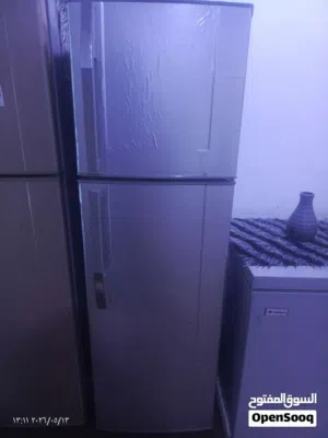 ثلاجه نظيفه شغاله
