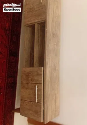 طاوله تلفزيون لاقوه الا بالله  لون بني