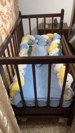 تخت بيبي خشب ستاندر