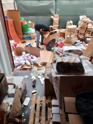 للبيع ادوات بولينج و ارضيات