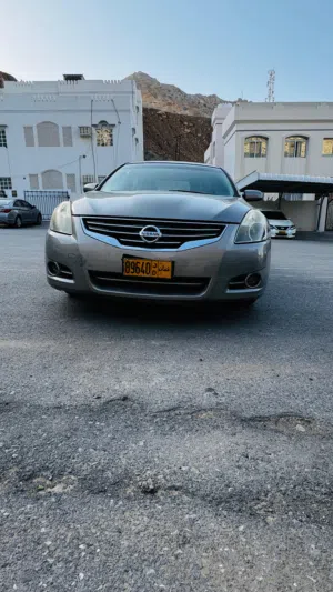 Nissan ultima