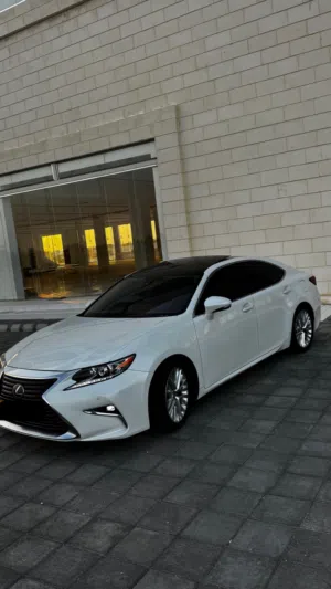 Used Lexus ES in Al Batinah