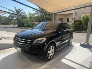 مرسيدس ML350 موديل 2014 صبغ الوكاله بحاله ممتازه