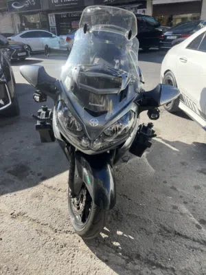 كوازاكي كونكورس 1400
