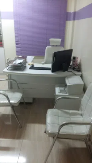 400 m2 . Agent3