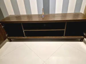 TV Unit Good Condition