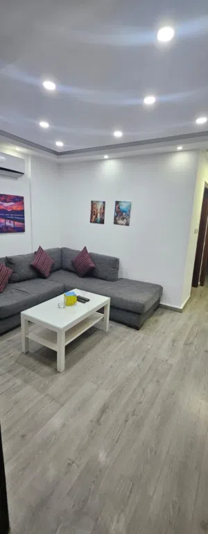 60 m2 Studio Apartments for Rent in Amman Deir Ghbar