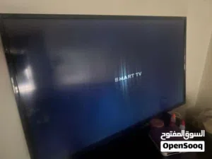 من معه شاشه تلفزيون بسعر عرطه يقلي انا اشتري