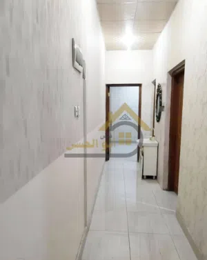 شقة مميزة ارضية للايجار منطقة المقاولين