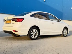 MG 5 ( 2024 Model ) in White color GCC Specs