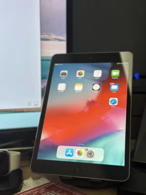 Ipad mini 2 نسخة الجامعة الامريكية