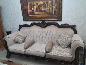اطقم كنب حالة جيدة جداً