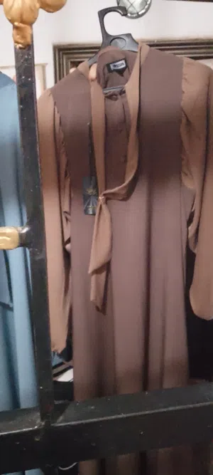 ملابس نسائية