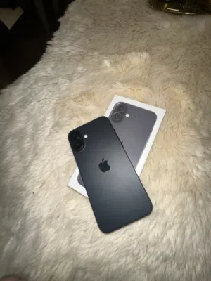 Iphone 16 plus black   لون مميز جدا