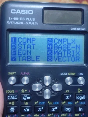 للبيع آلة حاسبة CASIO fx-991ES PLUS 2nd Edition الأصلية