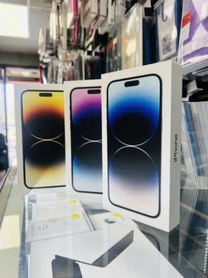 iphone 14 pro max ( /256GB) ايفون  14 برو ماكس جديد كفالة شرق أوسط