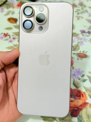 أيفون 16 pro max شرق اوسط ماستر