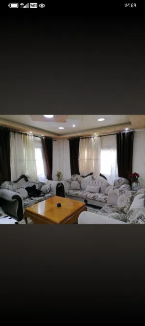 200 m2 5 Bedrooms Townhouse for Sale in Irbid Al Hay Al Sharqy