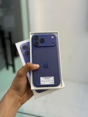 iPhone 17 Pro Max 512 GB Best and smooth working device