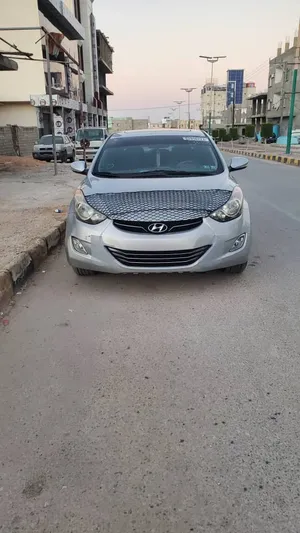 Used Hyundai Elantra in Al-Mahrah