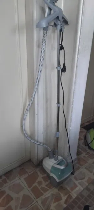 مكوى بخار نوع كونتي يعمل بشكل ممتاز جدا