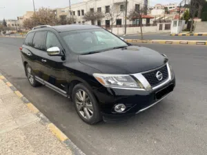 Used Nissan Pathfinder in Amman