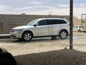 دودج جورنى