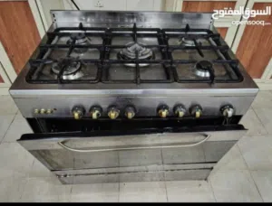 للبيع فرن ماركه جليم غاز ايطالي