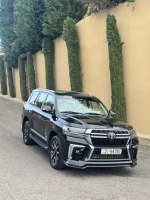 لاند كروزر 2014