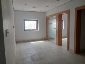 يوجد مكاتب للايجار تبدأ من 350 دينار