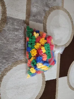 Large Bag of Colorful Kids Building Blocks / Interlocking Puzzle Toy