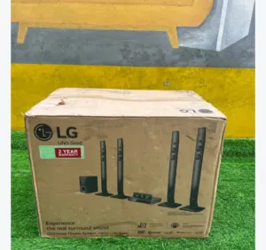 مسرح منزلي LG اسود LHD70C صوت قوي بقدرة 1000 واط بالإضافة إلى نظام الصوت المحيطي 5.1 قناة. بث موسيقى