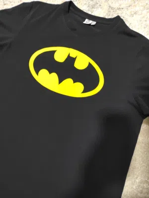 Official DC Comics Batman Logo T-Shirt XL Black Yellow Graphic Tee
